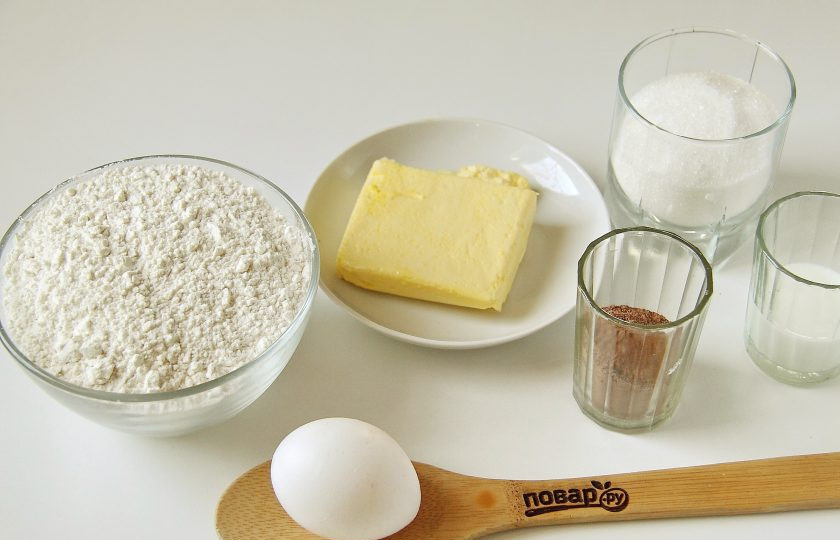 1. Этап. Шоколадные подушки: Подготовьте все ингредиенты.