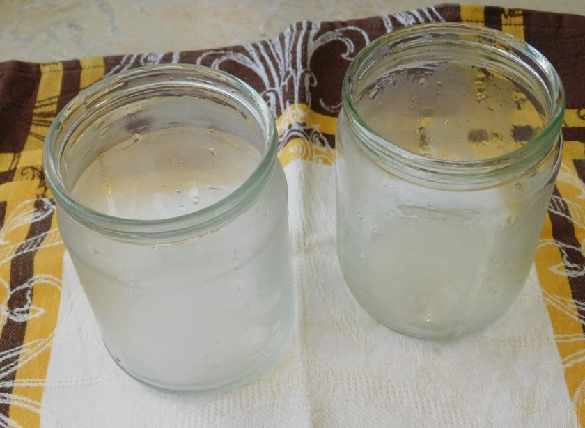 1. Этап. Сок из облепихи на зиму: Банки для закрывания сока хорошо помойте и простерилизуйте.