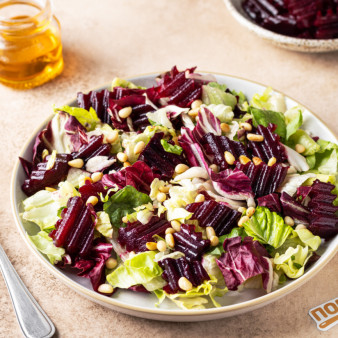 Свекольный салат с медовой заправкой