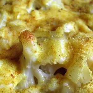 Цветная капуста в сырном соусе