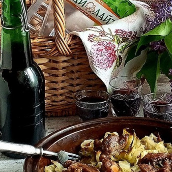 Запечённая пряная индейка с молодой капустой