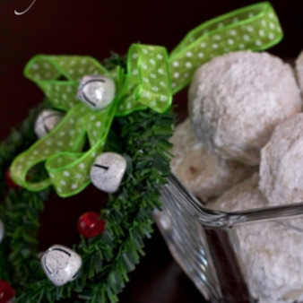 Ореховые пирожные на десерт