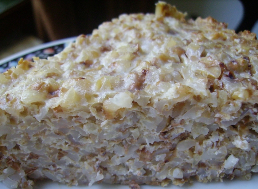 1. Этап. Гречка с творогом: Готовую гречку с творогом можете подать со сметаной или вареньем. Приятного аппетита!