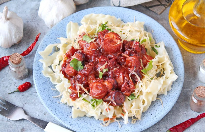1. Этап. Паста с осьминогом в томатном соусе: Приятного аппетита!