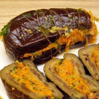 Синенькие с морковкой на зиму