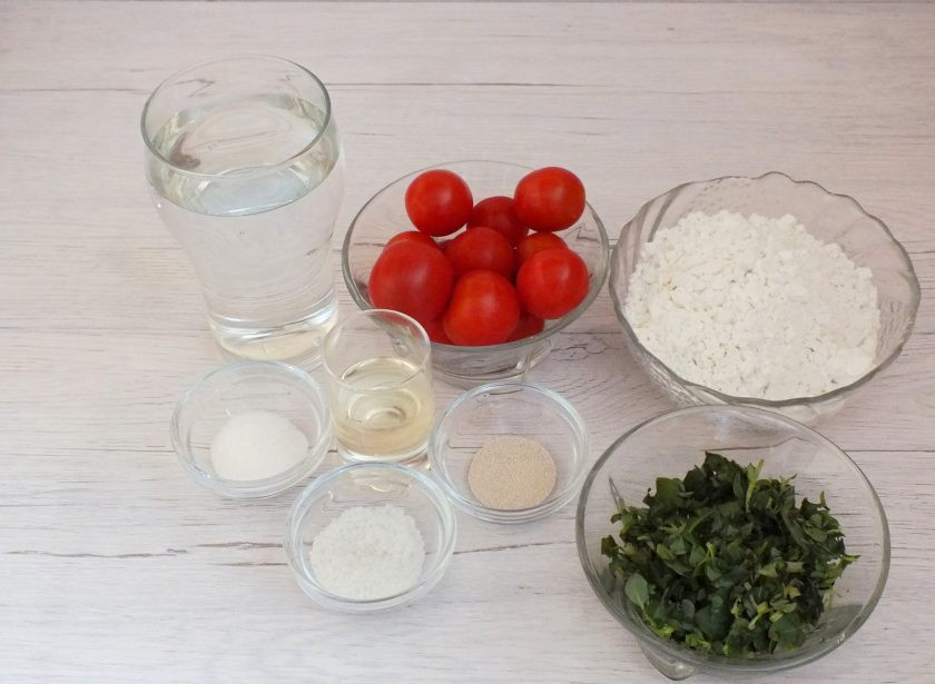 1. Этап. Фокачча в хлебопечке: Подготовьте необходимые ингредиенты.