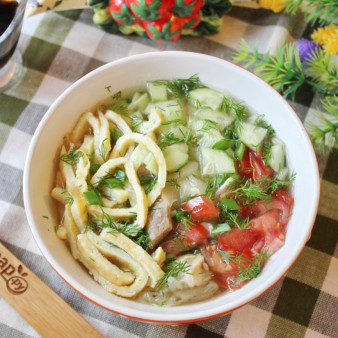 Корейская окрошка Кукси