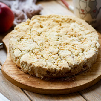 Насыпной пирог с яблоками без манки