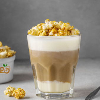 Карамельный латте с попкорном