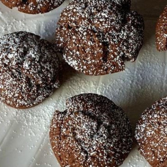 Шоколадные кексы с йогуртом