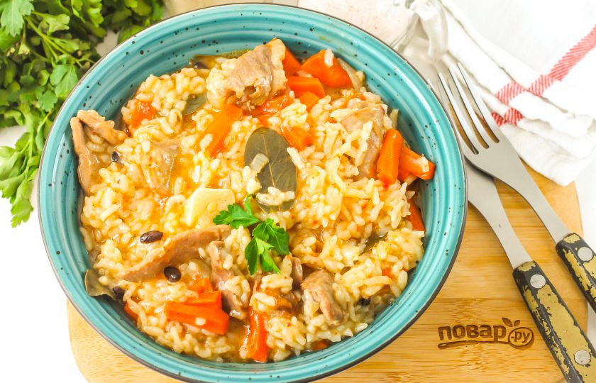 1. Этап. Чеченский плов: Выложите его в тарелки и подайте к столу обязательно горячим!