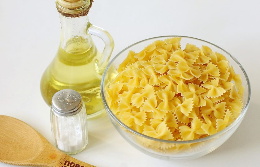 1. Этап. Макароны по-армянски: Подготовьте все ингредиенты.