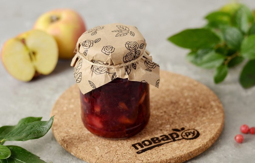 1. Этап. Варенье из красной смородины с яблоками: Варенье из красной смородины с яблоками готово, приятного аппетита!
