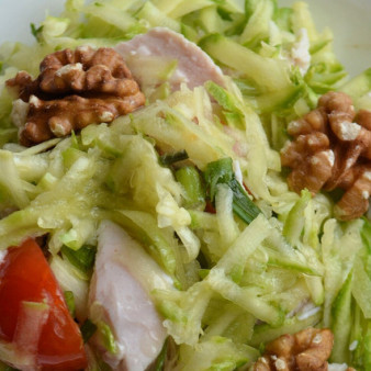 Салат с куриной грудкой