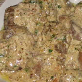 Куриная печень в сметане