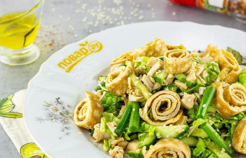 1. Этап. Салат Киото: Подавайте салат 