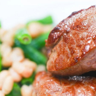 Стейк в соусе Шрирача