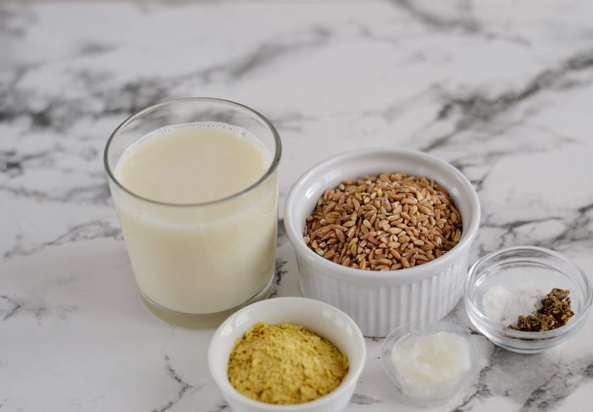 1. Этап. Каша из полбы: Подготовьте все ингредиенты.