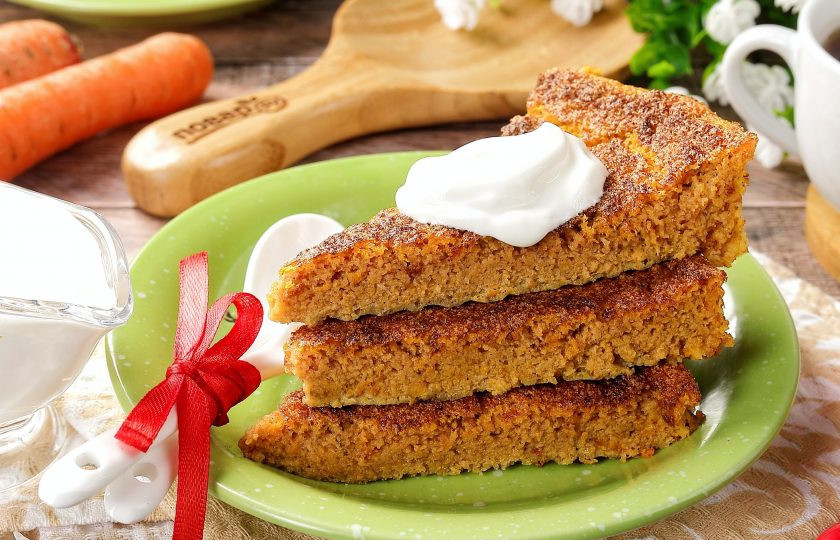 1. Этап. Литовская морковная запеканка Морку апкяпасс: Нежнейшее лакомство, очень вкусно со сметаной, но можно подать с натуральным йогуртом или брусничным вареньем. Приятного аппетита!