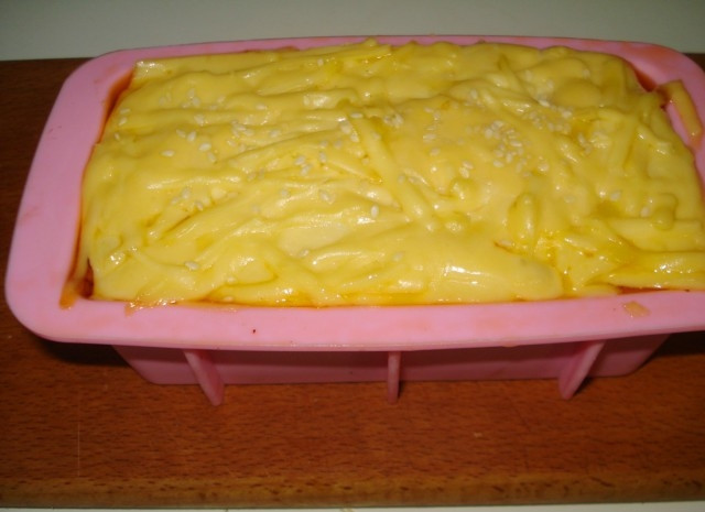 1. Этап. Лазанья сырная: Поставьте выпекаться в разогретую до 180 градусов духовку на 20 минут, пока не расплавится верхний слой сыра.