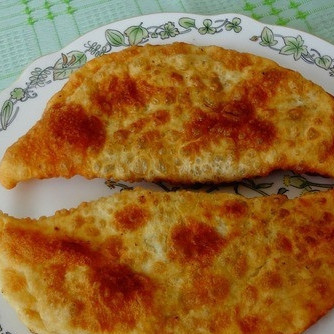 Пирожки с грибами и рисом