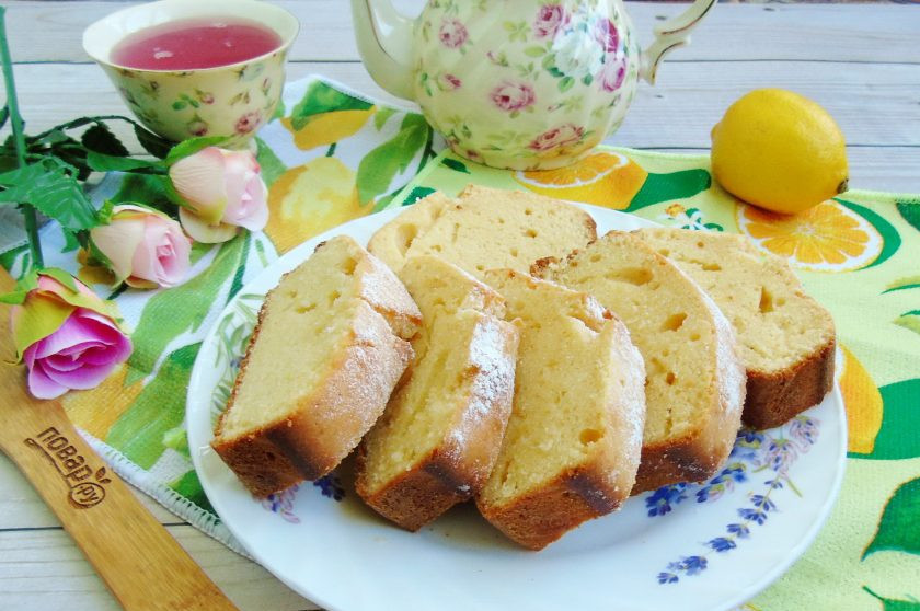 1. Этап. Лимонный кекс с сиропом: Лимонный кекс с сиропом готов. Нарежьте его и подавайте к столу.