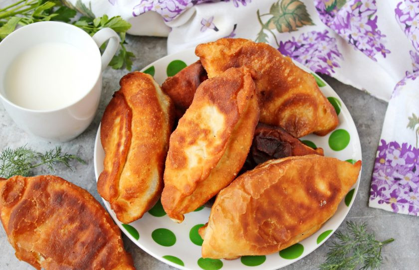 1. Этап. Пирожки жареные во фритюре с мясом: Приятного аппетита!