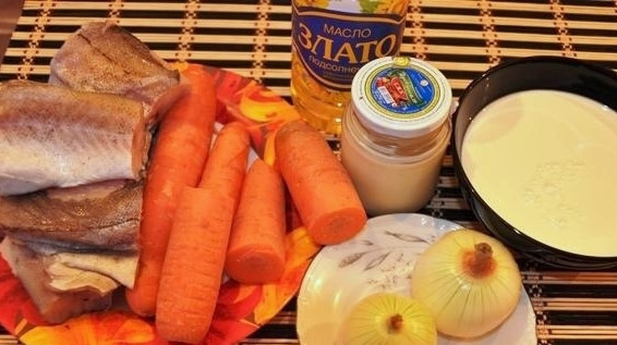 1. Этап. Салат из минтая: Подготовим все необходимые ингредиенты.