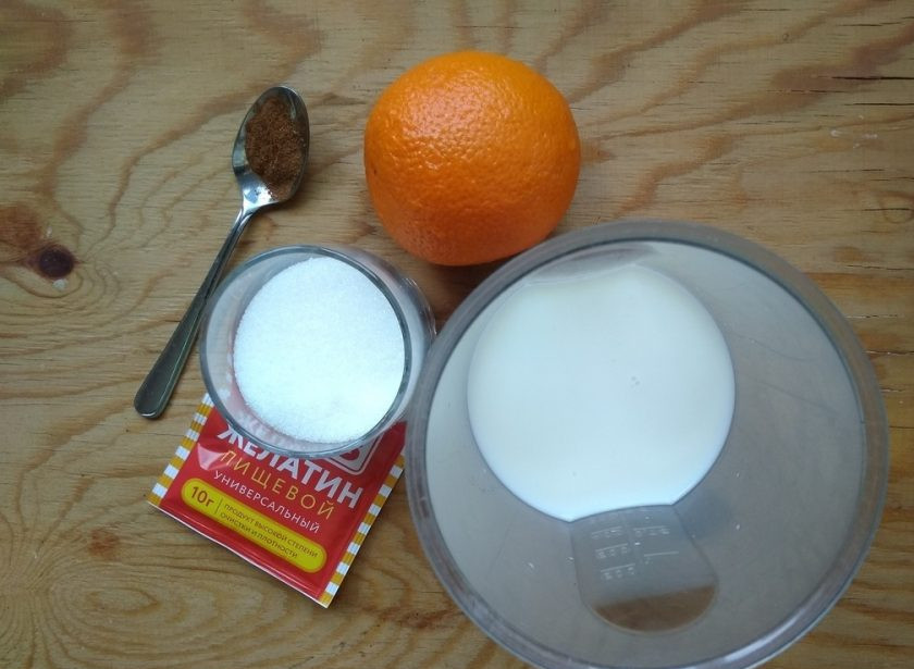 1. Этап. Молочные желейные конфеты: 1. Приготовьте продукты.