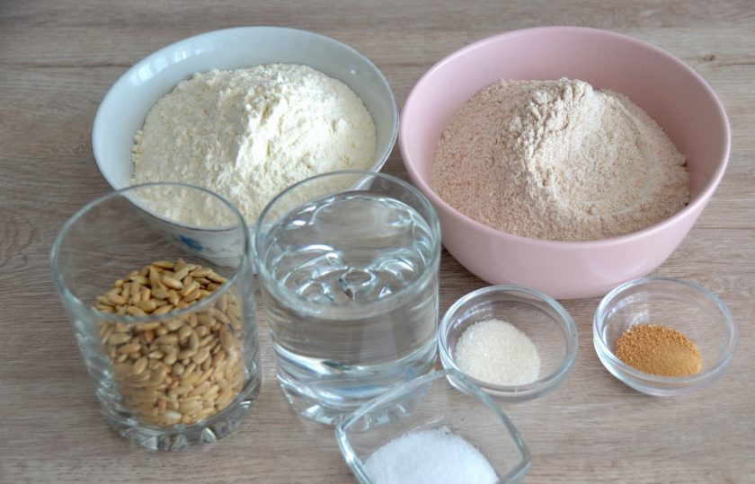 1. Этап. Голландский хлеб: Подготовьте ингредиенты.