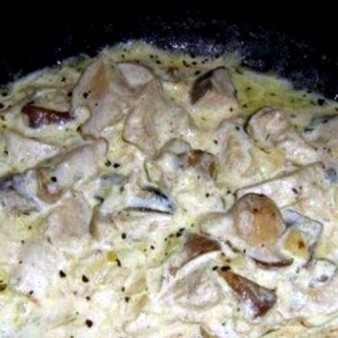 Волнушки, жареные в сметанном соусе