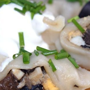 Пельмени с грибами