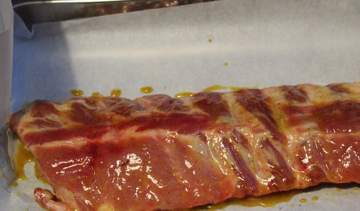 1. Этап. Свиные рёбра в медово-горчичном маринаде: и с другой стороны.