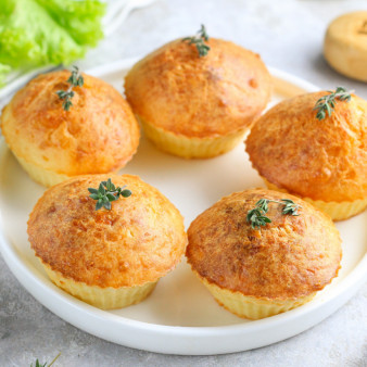 Сырные кексы на кефире