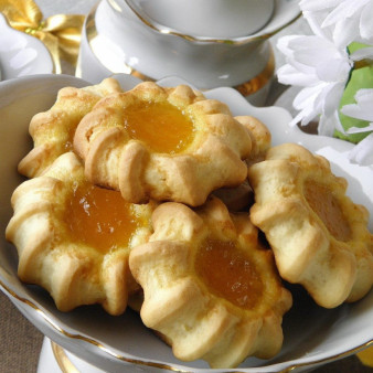 Песочное печенье с вареньем