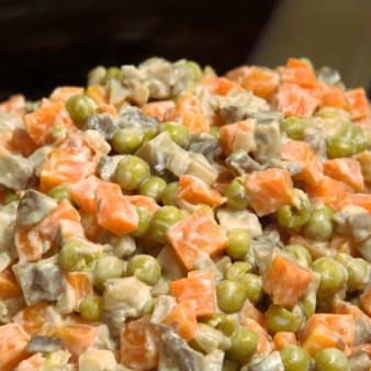 Салат с грибами