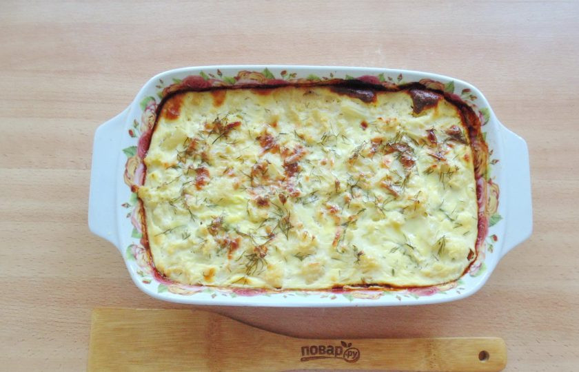 1. Этап. Цветная капуста с фетой: Готовьте запеканку в духовке 35-40 минут при температуре 175-180 градусов.