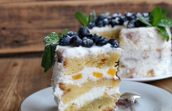 1. Этап. Торт на работу: Перед употреблением желательно поместить торт в холодильник. Приятного аппетита!