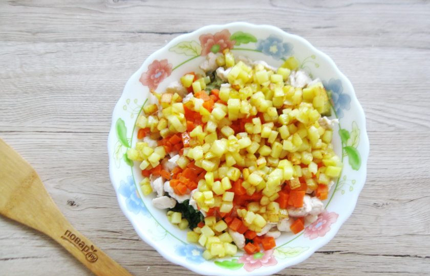 1. Этап. Жареный Оливье: После добавьте в салат.