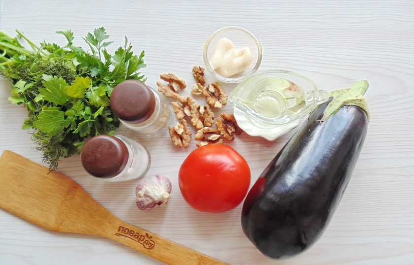 1. Этап. Салат Лора с баклажанами: Подготовьте ингредиенты для приготовления салата 