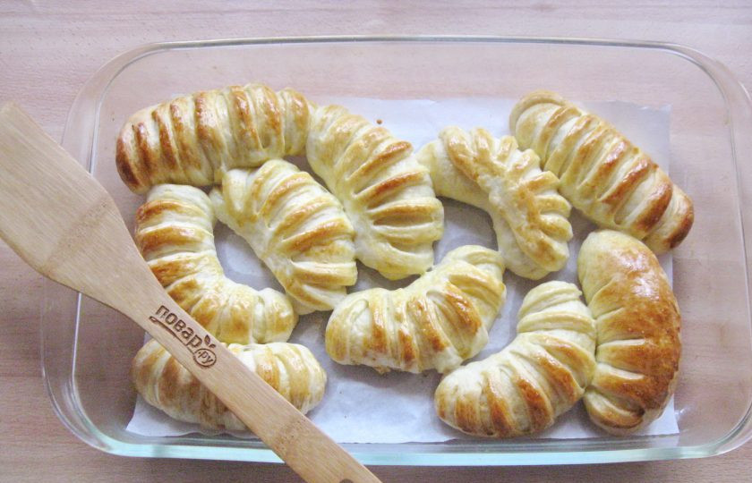 1. Этап. Булочки Как у бабушки: Выпекайте булочки 30-35 минут.