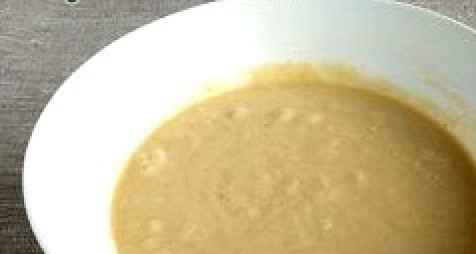 1. Этап. Манник на сметане в мультиварке: Добавить муку, соль, разрыхлитель все перемешать.