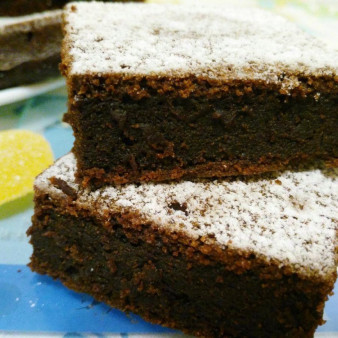 Шоколадный пирог с гречневой мукой