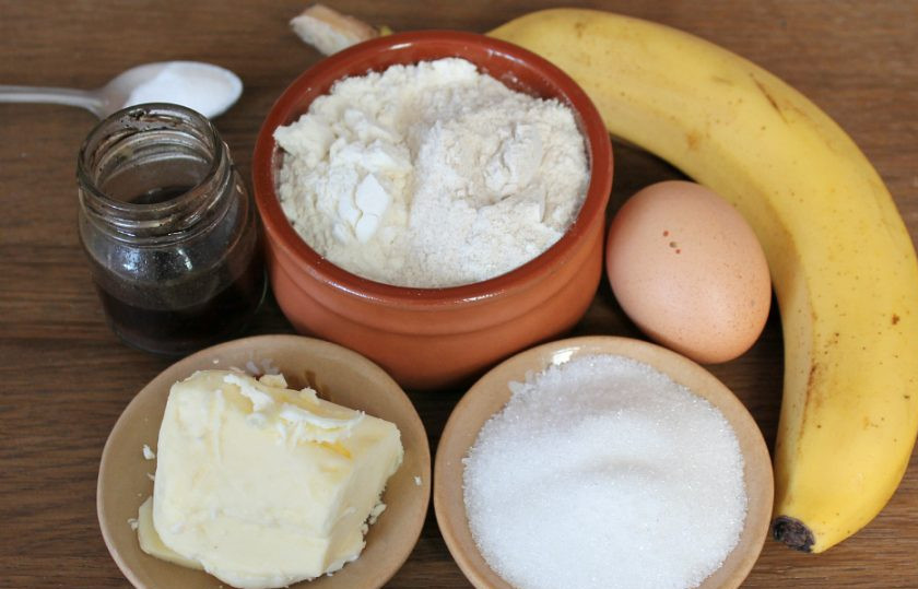 1. Этап. Песочное печенье с бананом: Подготовим ингредиенты.