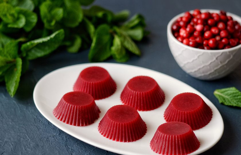 1. Этап. Мармелад из брусники: Мармелад из брусники готов, приятного аппетита!