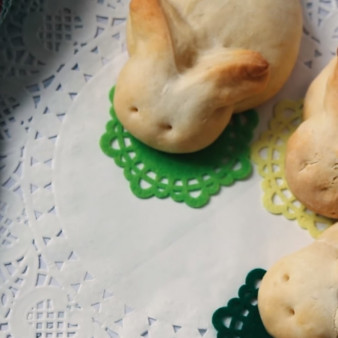 Пасхальные булочки Кролики