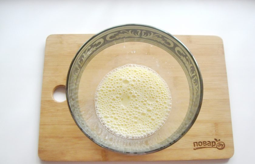 1. Этап. Урама: Еще раз хорошо взбейте все эти ингредиенты.