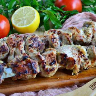 Шашлык из свиной лопатки