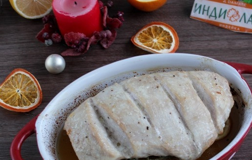 1. Этап. Филе грудки индейки в апельсиновом соусе: Выпекайте в разогретой духовке 190*-200* минут 30-35. Форму с индейкой можете прикрыть фольгой и в конце запекания фольгу убрать.