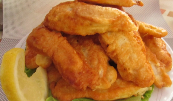 1. Этап. Камбала, жаренная во фритюре: Готово! Можно наслаждаться вкусной хрустящей рыбкой :)